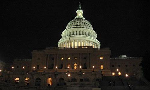 US capitol at night